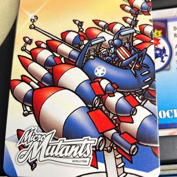 Micro mutants evolution Nexus Games 2007 Fantasy Flight Board Game 100 complete - Picture 11 of 16